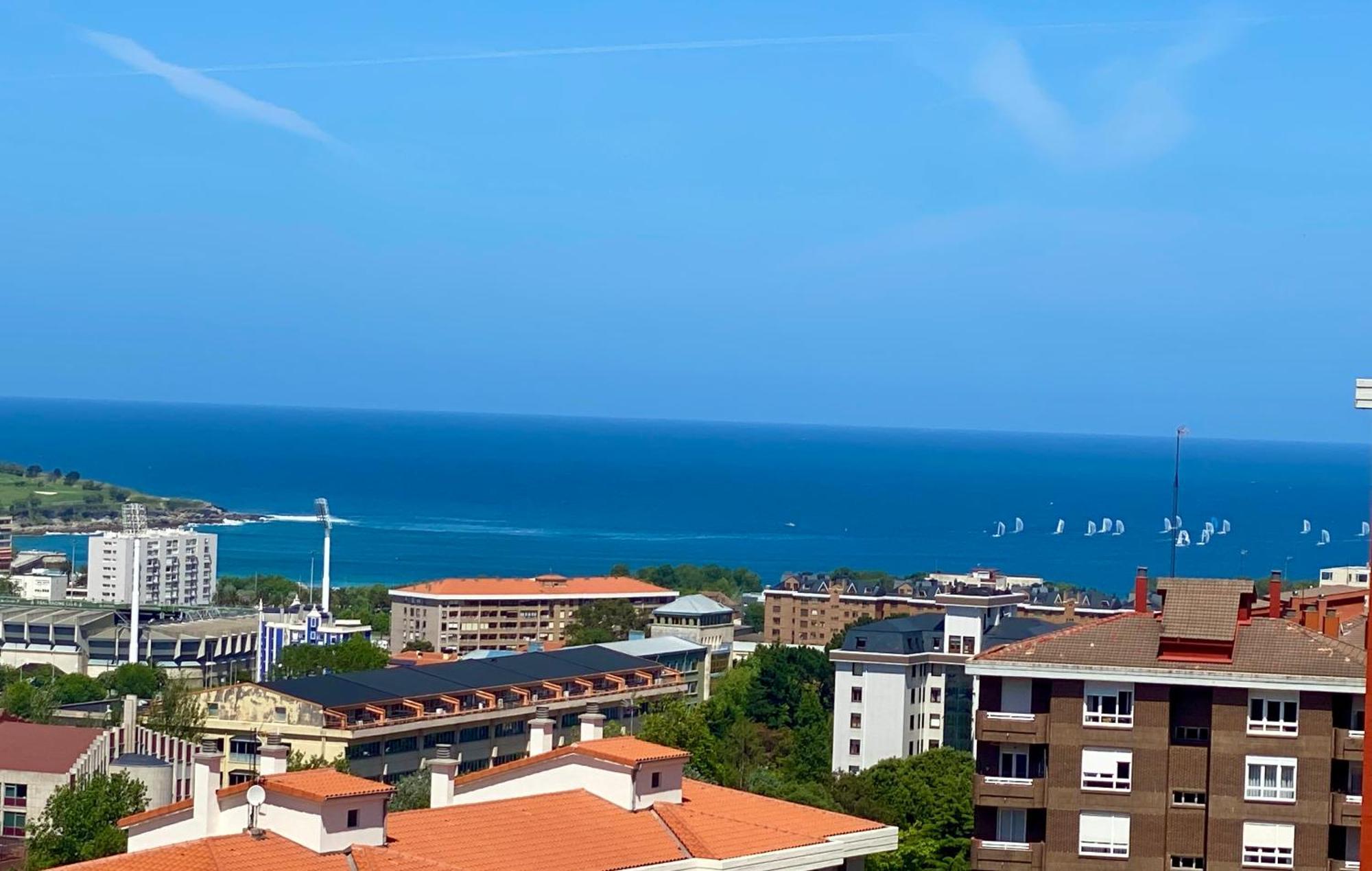 Apartamento De Lujo River Suites Santander Exterior photo