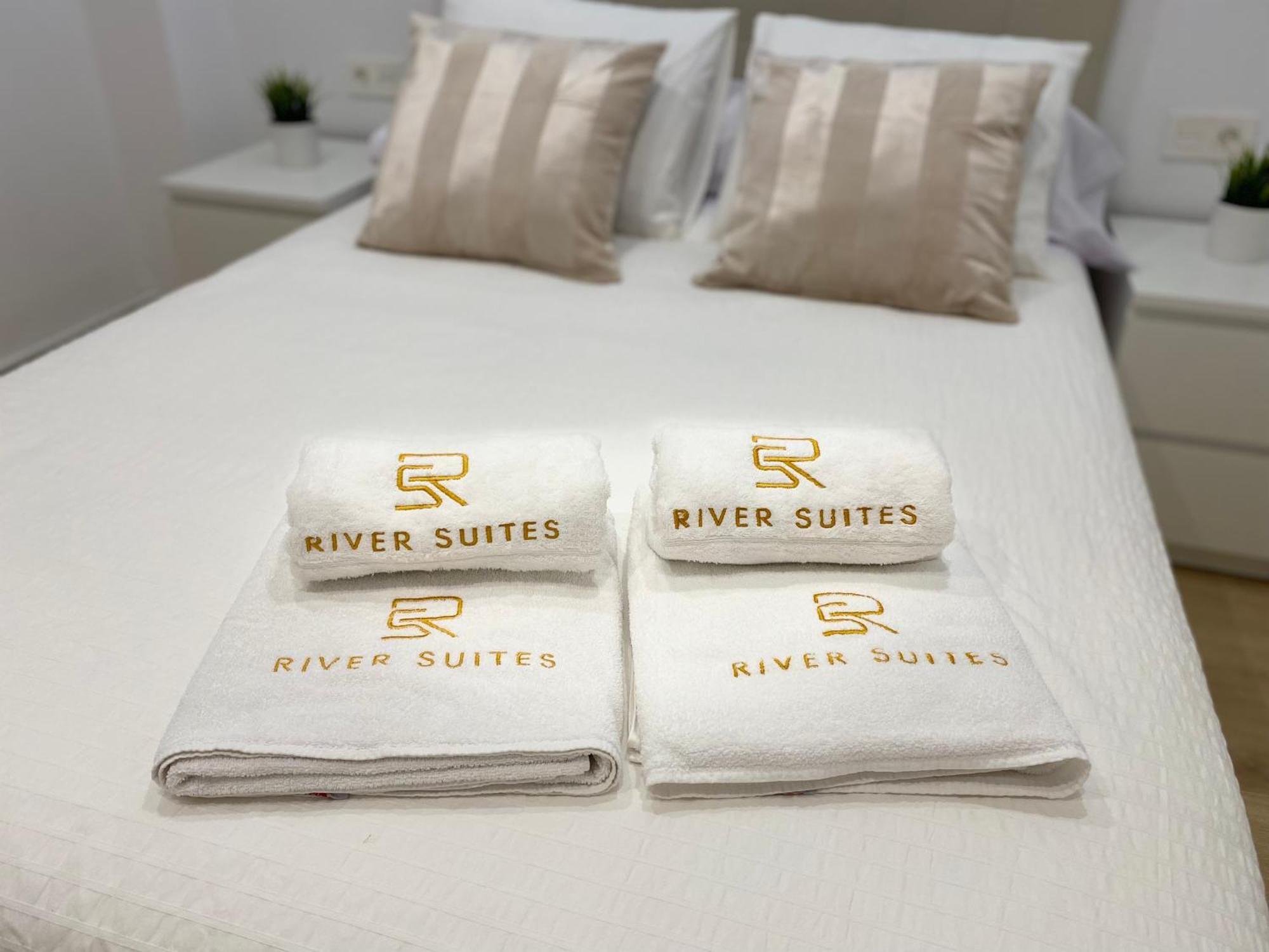 Apartamento De Lujo River Suites Santander Exterior photo